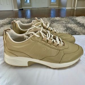 Rockport Sandy Sneakers Walking Shoes DMX MAX Beige Leather Womens Size 9.5